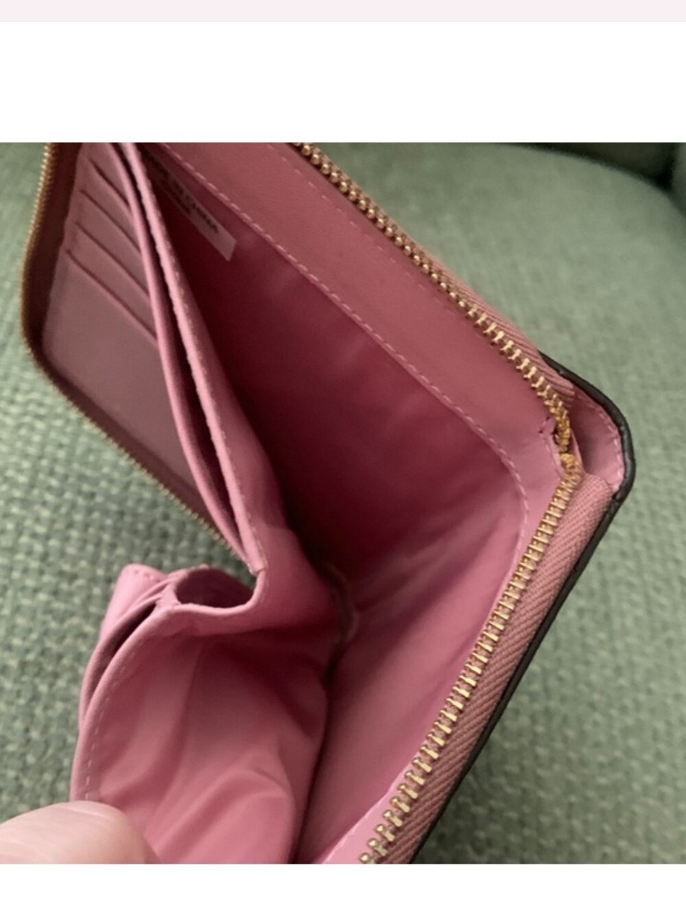 Coach Saffiano Zip-Around Wallet in Dusty Mauve EUC - Picture 6 of 12